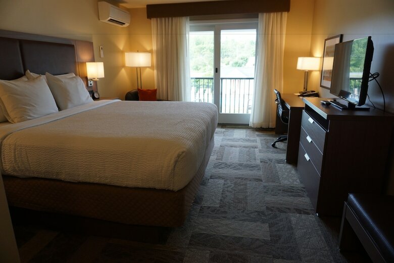 Hotel Belfast Harbor Inn