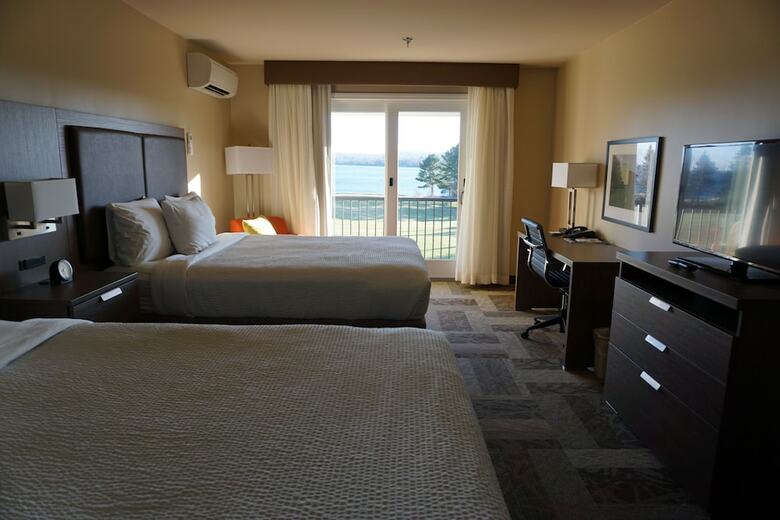 Hotel Belfast Harbor Inn