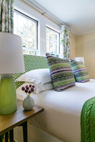 Hotel Whitehall