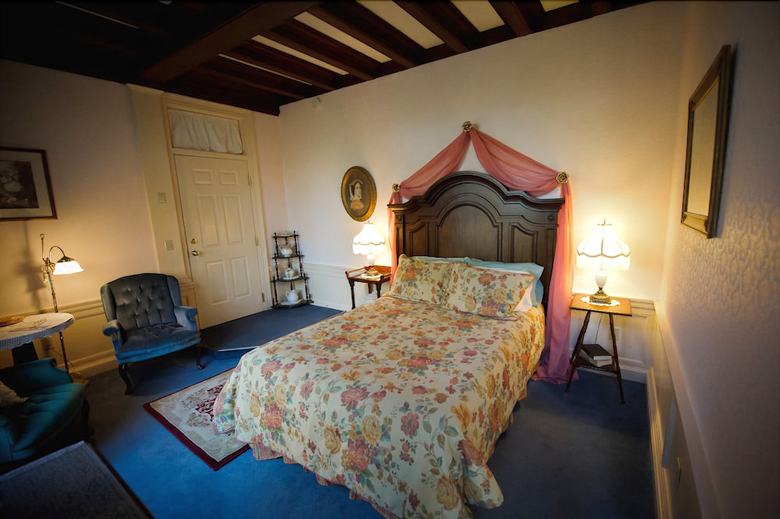 Bed & Breakfast Cleftstone Manor