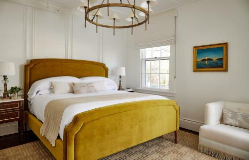 Bed & Breakfast Captain Lord Mansion