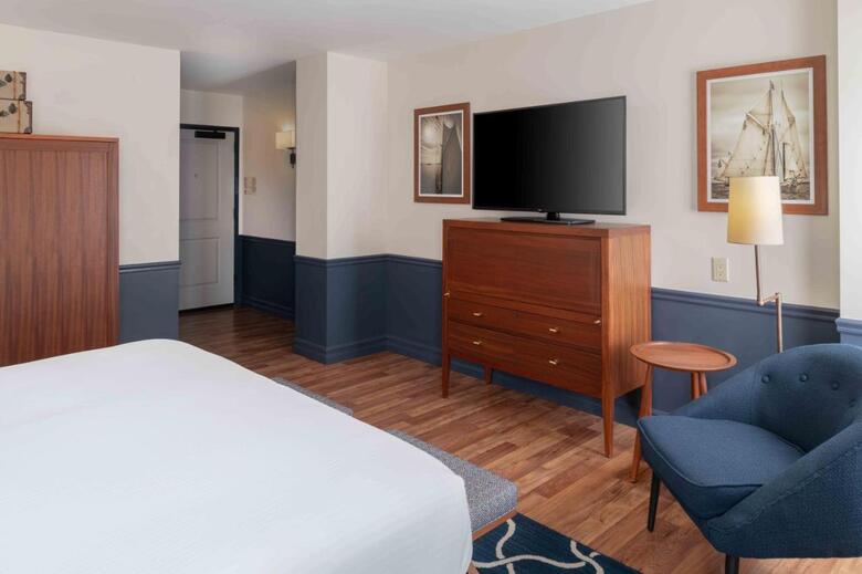 Portland Harbor Hotel