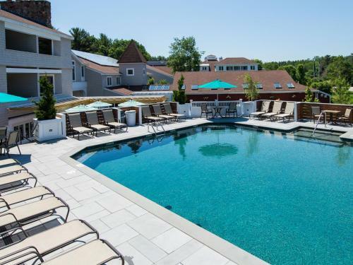 Hotel Meadowmere Resort