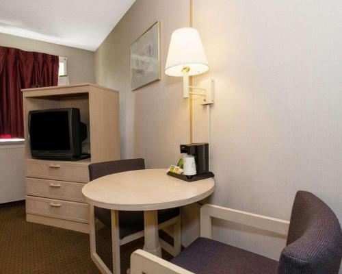 Hotel Rodeway Inn Annapolis