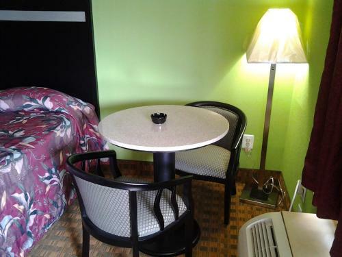 Motel Elkton Lodge