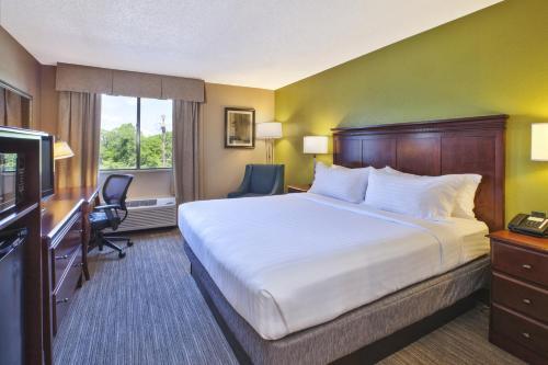 Hotel Holiday Inn Express And Suites Germantown