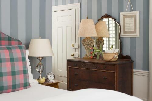 Bed & Breakfast Chatham Gables Inn