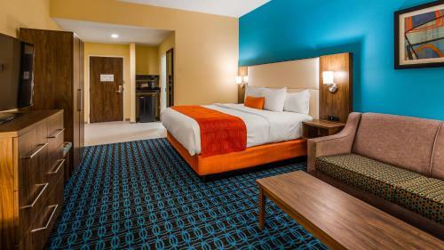 The North Shore Hotel