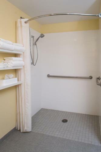 The North Shore Hotel