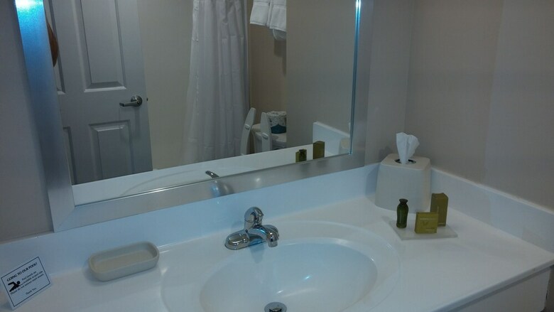 Commander Hotel