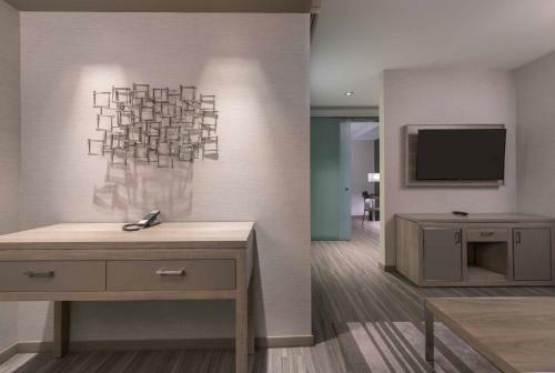AC Hotel By Marriott Boston North