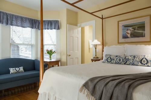 Bed & Breakfast Brass Lantern Inn