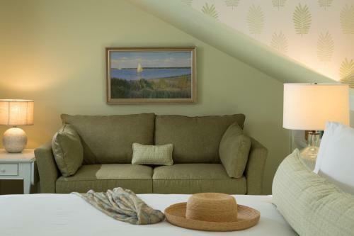 Bed & Breakfast Brass Lantern Inn