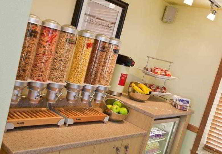 Hotel Towneplace Suites Detroit Dearborn