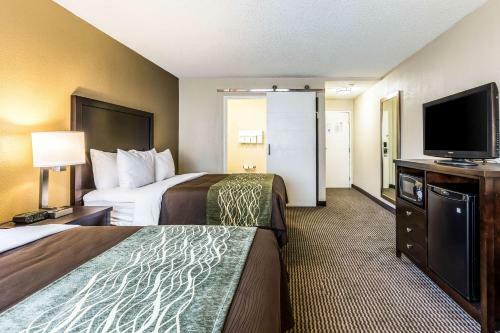 Detroit Regency Hotel