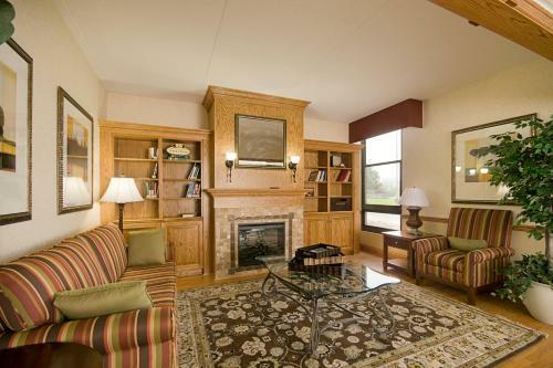 Hotel Country Inn & Suites Saginaw