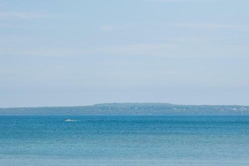 Hotel Breakers Resort - Lakeside