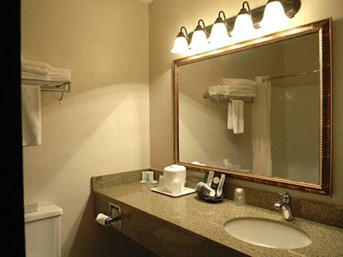 Boarders Inn & Suites By Cobblestone Hotels - Munising