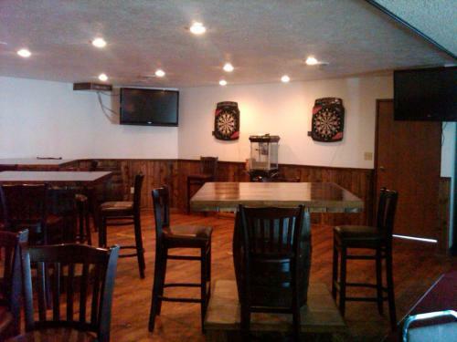 Boarders Inn & Suites By Cobblestone Hotels - Munising