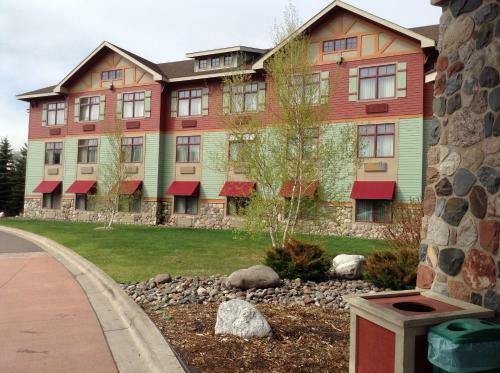 Hotel Canal Park Lodge