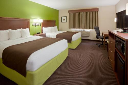 Hotel Americinn By Wyndham Little Falls