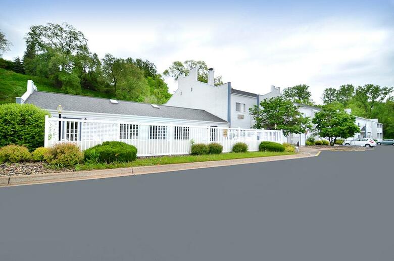 Hotel Best Western Rivertown Inn & Suites
