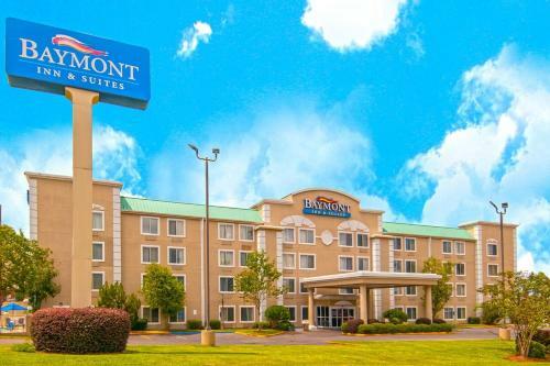 Hotel Baymont By Wyndham Hattiesburg