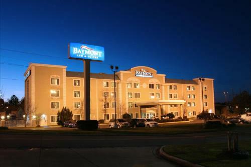 Hotel Baymont By Wyndham Hattiesburg