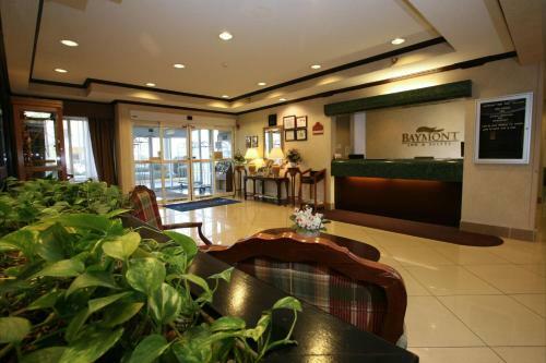 Hotel Baymont By Wyndham Hattiesburg