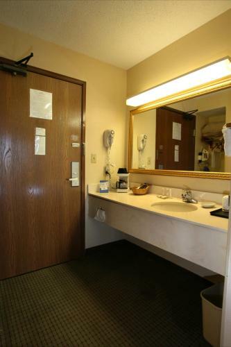 Hotel Baymont By Wyndham Hattiesburg
