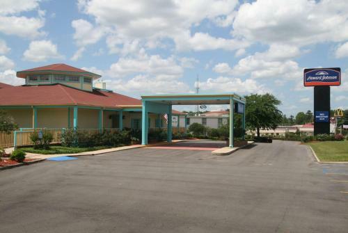 Hotel Howard Johnson By Wyndham Hattiesburg