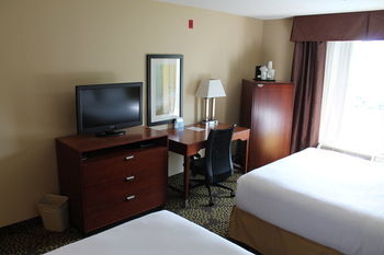 Holiday Inn Express Hotel & Suites Starkville