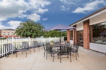 Motel Baymont Inn & Suites Tupelo