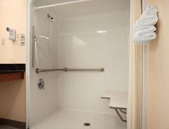 Motel Baymont Inn And Suites - Vicksburg