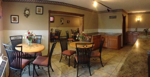 Motel Twelve Oaks Inn