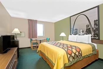 Hotel Super 8 Eureka/six Flags Nearby