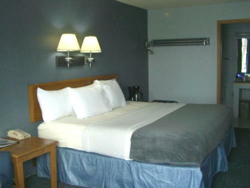 Hotel Quail's Nest Inn & Suites