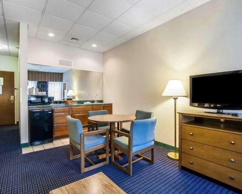 Clarion Hotel Branson