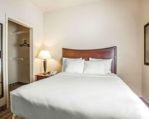 Hotel Mainstay Suites Saint Robert
