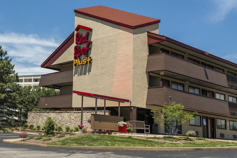 Hotel Holiday Inn St. Louis-forest Park/hampton Avenue