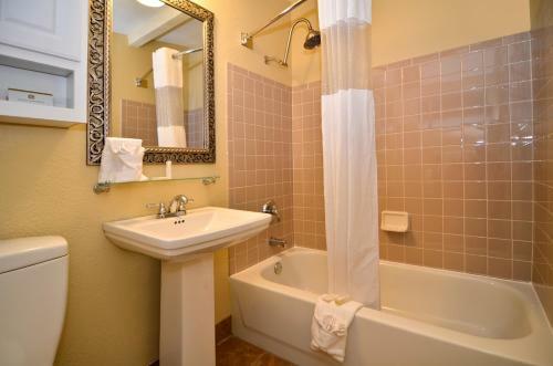 Hotel Best Western Plus Coach House
