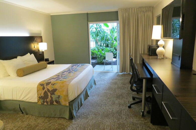 Ramada Plaza Hotel & Oasis Convention Center
