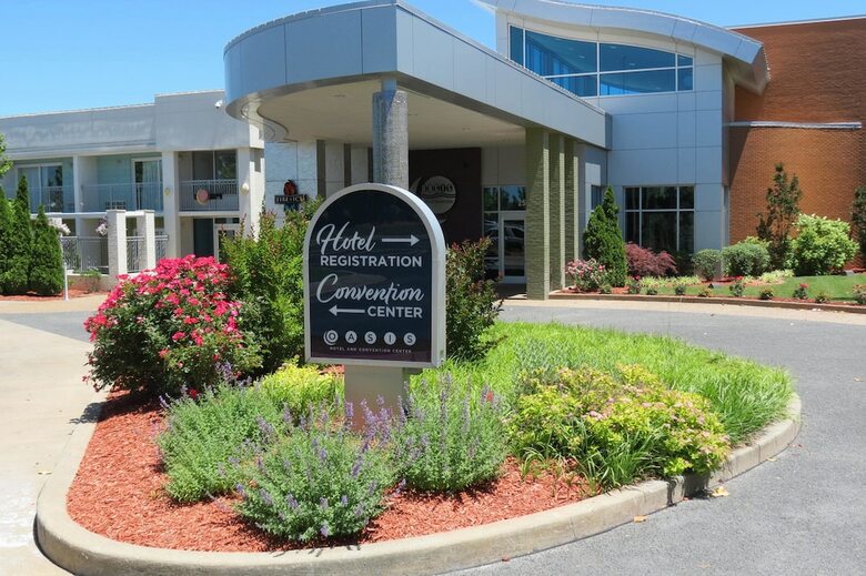 Ramada Plaza Hotel & Oasis Convention Center