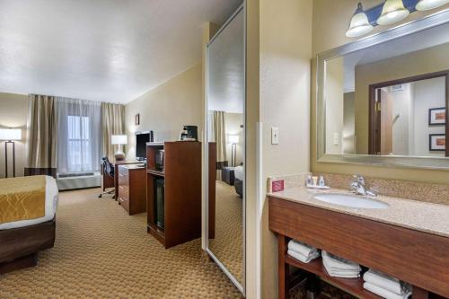 Hotel Comfort Inn & Suites Springfield I-44