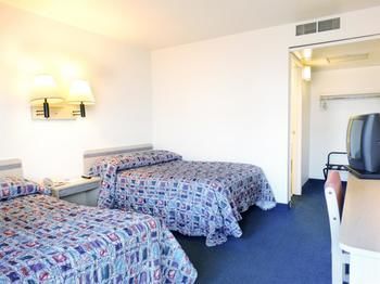 Motel 6 Kalispell