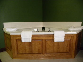 Hotel New Victorian Inn & Suites Kearney