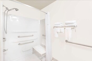 Motel Howard Johnson Kearney