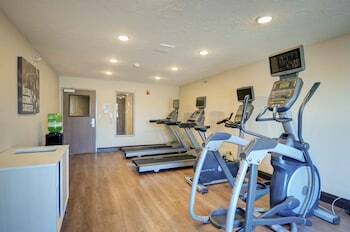 Holiday Inn Express Hotel & Suites North Platte