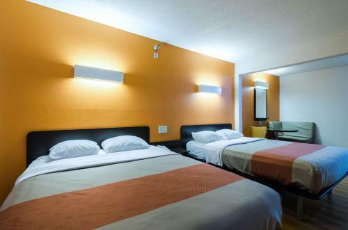 Motel 6 Lincoln