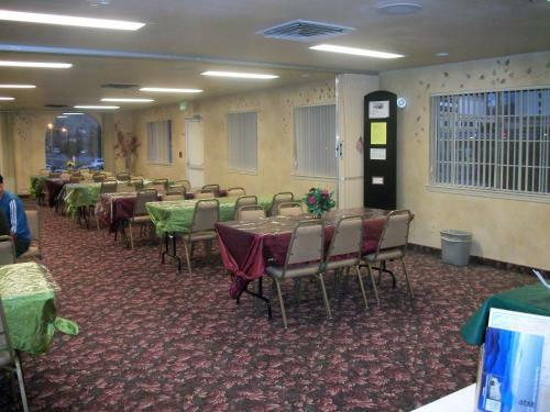 Carson City Plaza Hotel